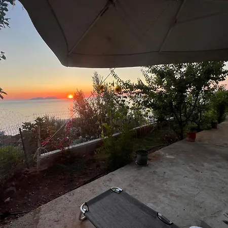 Sea View Апартаменты *