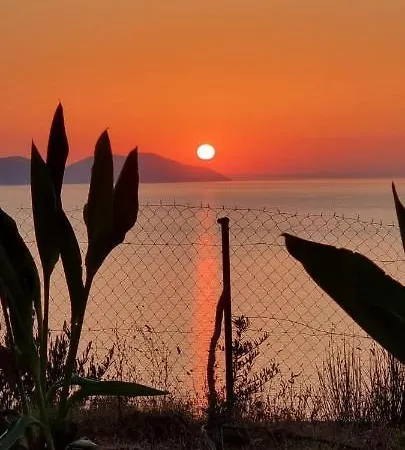 Sea View דירה