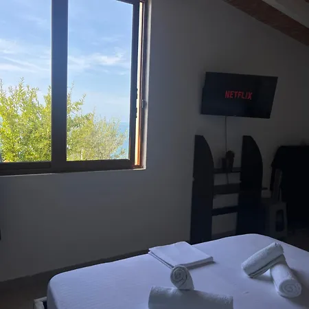 Sea View דירה