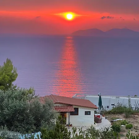 Sea View *
